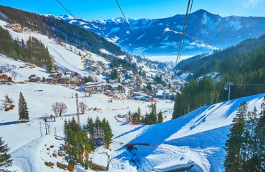 Zell See tatil köyünün kış doğası, Avusturya