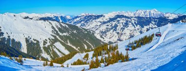 Binicilik telesiyeji ile Karlı Alp manzara, Schmitten mount, Ze
