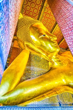 Wat Pho tapınağında yatan Buda, Bangkok, Tayland