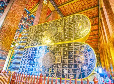 Wat Pho, Ban Lord Buddha tabanları güzel dekorasyon