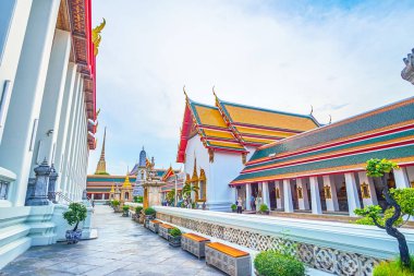 Phra Ubosot tapınağının çevresindeki korkuluk, Wat Pho comple