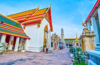 Wat Pho kompleksi, Bangkok, Tayland'daki türbeler