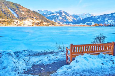 Karda bank, Zell See, Avusturya
