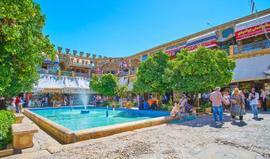 Saraye Moshir Bazaar, Şiraz, İran'ı ziyaret edin