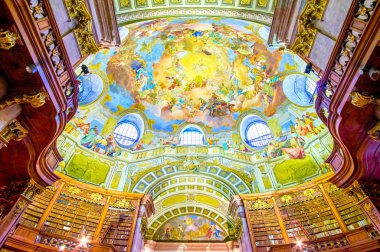 Viyana'daki Avusturya Milli Kütüphanesi'nin eşsiz dekorasyonu