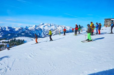 Zwieselalm dağından yokuş aşağı başlangıç, Gosau, Avusturya
