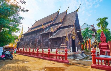 Ortaçağ Wat Phan Tao Tapınağı, Chiang Mai, Tayland