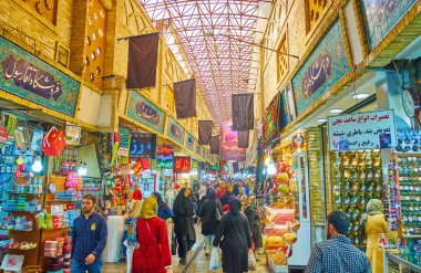 Tajrish Bazaar, Tahran, İran'ı ziyaret edin