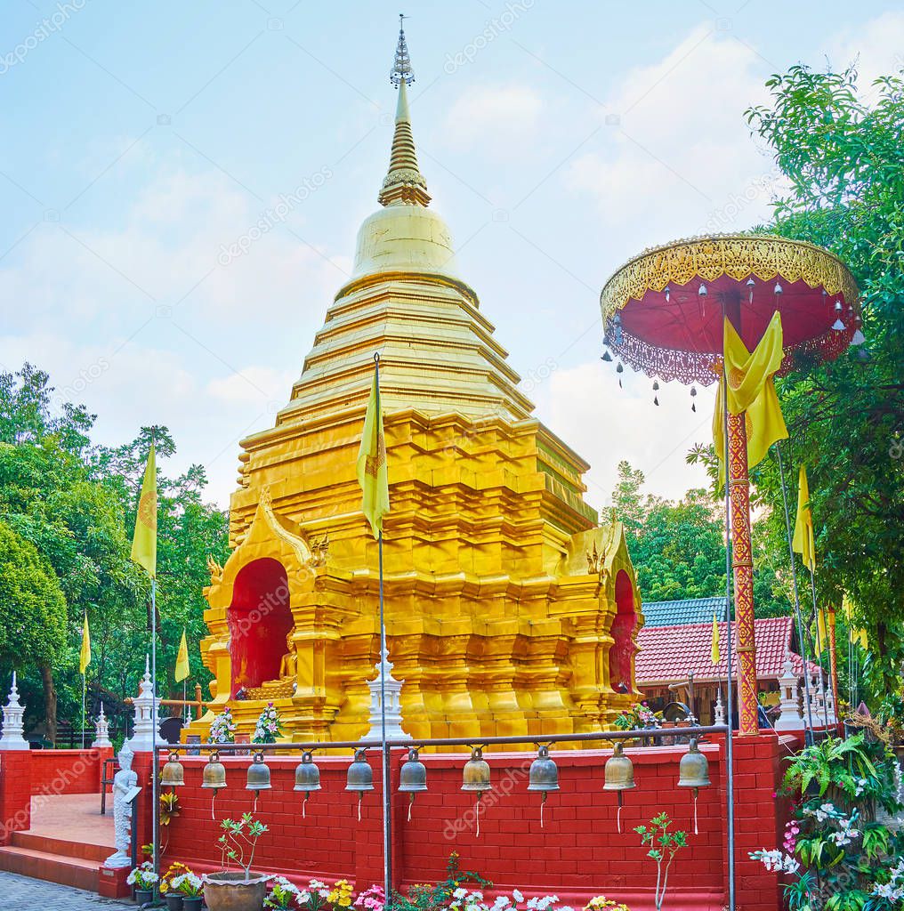 The golden chedi of Wat Phan On, Chiang Mai, Thailand