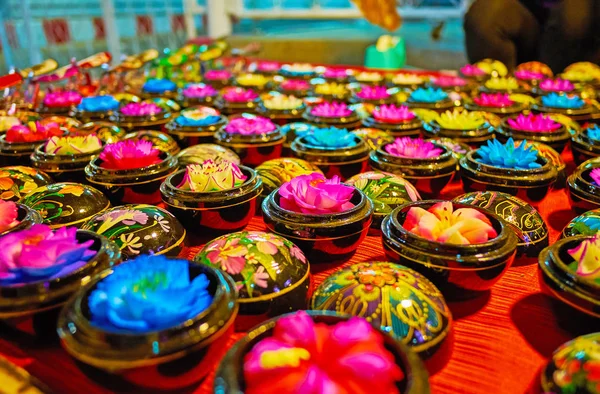 Sapone artigianale nel mercato notturno di Chiang Mai, Thailandia — Foto Stock
