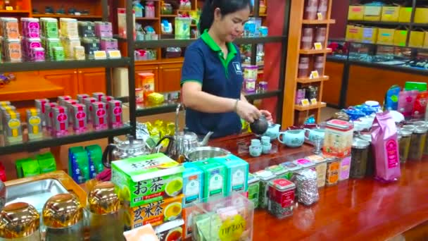 Чанг Рай Таиланд Мая 2019 Года Магазин Чая Сувирунь Привлекает — стоковое видео