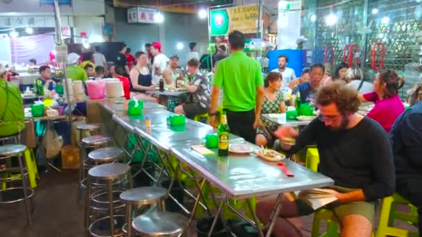 Бангкок Таиланд Апреля 2019 Года Занятый Придорожный Ресторан Проспекте Яоварат — стоковое видео