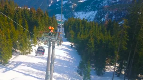 Gosau Österrike Februari 2019 Panorama Jet Zwieselalm Linbana Erbjuder Resan — Stockvideo