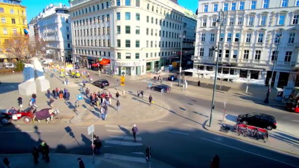 Wenen Oostenrijk Februari 2019 Drukke Albertinaplatz Plein Met Historische Gebouwen — Stockvideo