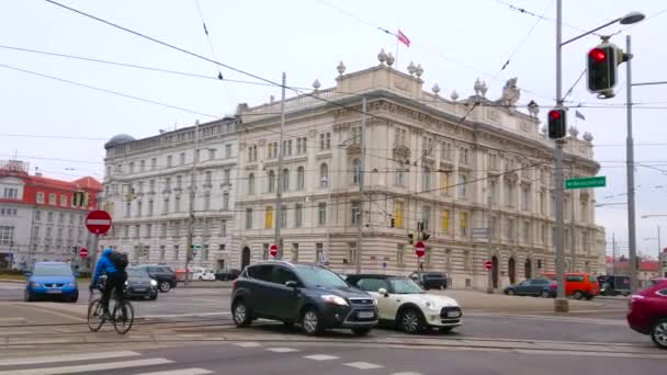 Vienne Autriche Mars 2019 Trafic Achalandé Sur Place Schwarzenberg Célèbre — Video