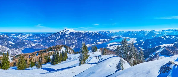 Salzkammergut Alps in snow, Zwolferhorn, St Gilgen, Austria — Stock Photo, Image