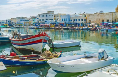 Bizerte limanındaki tekneler, Tunus