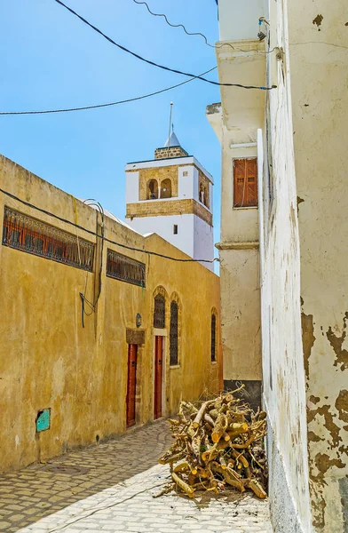 The minaret of Kasbah mosque, Bizerte, Tunisia — Stock Photo, Image