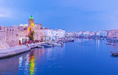 Bizerte Mavi saat, Tunus