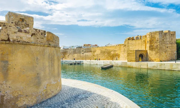 O porto com duas cidadelas, Bizerte, Tunísia — Fotografia de Stock