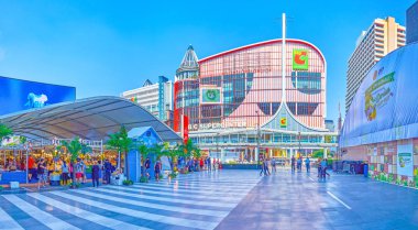 Bangkok alışveriş merkezinde yürüyüş alanı, Tayland