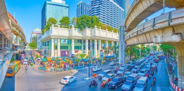 Bangkok, Tayland modern şehirde heawy trafik