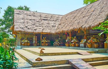 Poopoopaper park hediyelik eşya dükkanı, Chiang Mai, Tayland