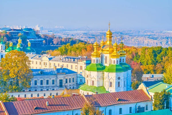 A templomot Kijevben, Ukrajnában — Stock Fotó