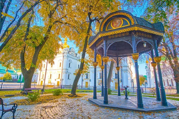 A alcova em Kiev Pechersk Lavra, Ucrânia — Fotografia de Stock