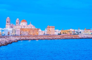 Eski Cadiz 'deki deniz kıyısı, İspanya
