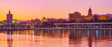 Malaga Alacakaranlık, İspanya