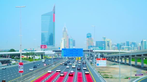 Dubai Uae Μαρτιου 2020 Ταχεία Κυκλοφορία Στο Δρόμο Sheikh Zayed — Αρχείο Βίντεο