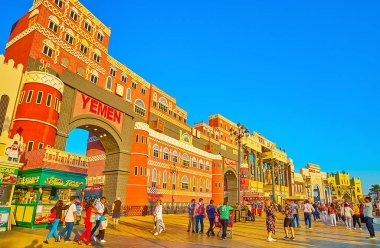 DUBAI, BAE - 5 Mart 2020 'de Dubai' de bulunan Yemen, İran ve Fas 'ın manzaralı ticaret pavyonları