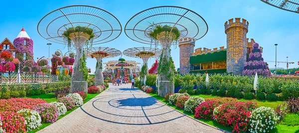 Dubai Emiratos Árabes Unidos Marzo 2020 Panorama Jardines Milagrosos Con —  Fotos de Stock