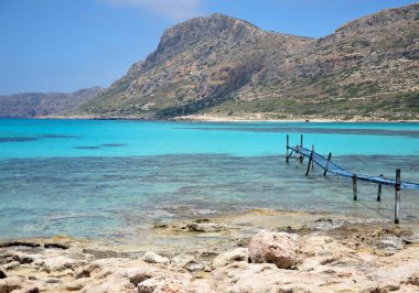 İskele su ve dağ içinde belgili tanımlık geçmiş