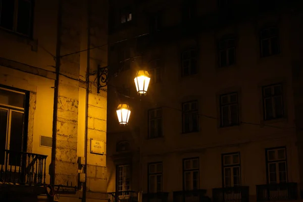 Lampy Uliczne Lizbonie Nocy Portugalia — Zdjęcie stockowe