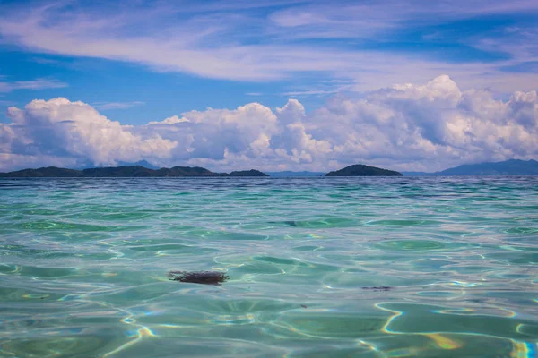 Paisagem Tropical Com Ilhas Rochosas Águas Cristalinas Palawan Filipinas — Fotografia de Stock