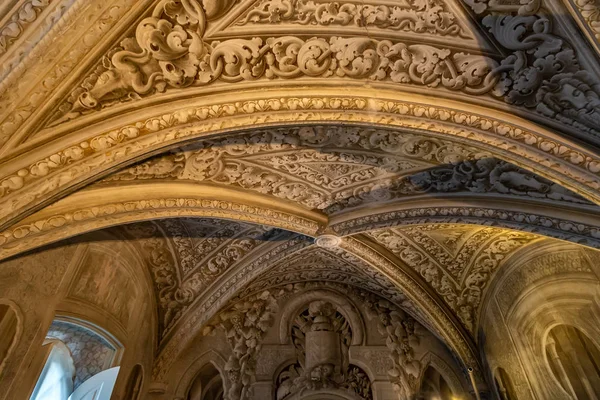 Потолок Дворца Пена Синтра Португалия — стоковое фото