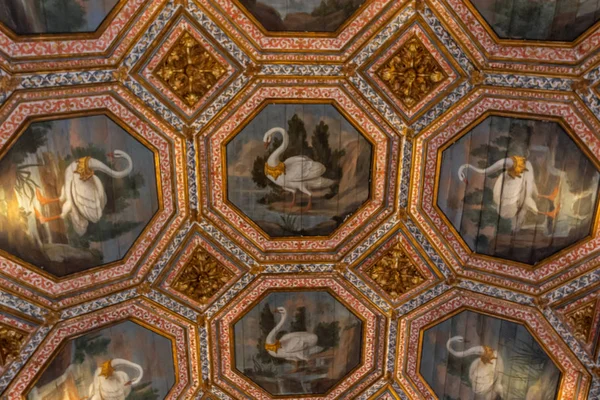 辛特拉国家宫殿内部 天花板 葡萄牙 — 图库照片