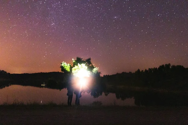 Disparo Nocturno Con Estrellas Sobre Fondo Cielo Nocturno — Foto de Stock