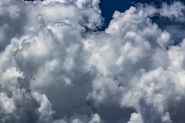 Wolken Met Blauwe Lucht Bewolkt Achtergrond — Stockfoto