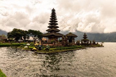 pura ulun danu bratan, bali, Endonezya