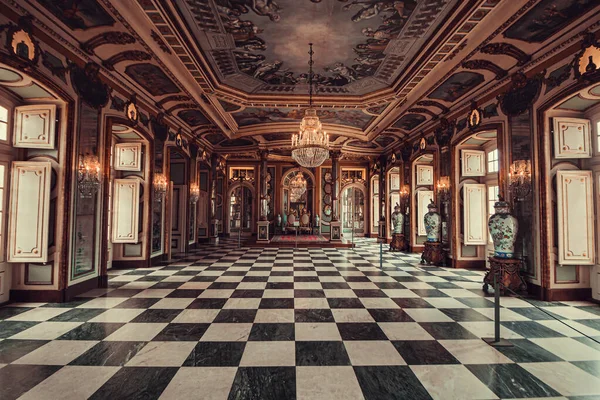 クエルツ国立宮殿の王の部屋は 1747年から1794年にかけてペドロ王と彼の妻のために建てられた ポルトガルのシントラ — ストック写真