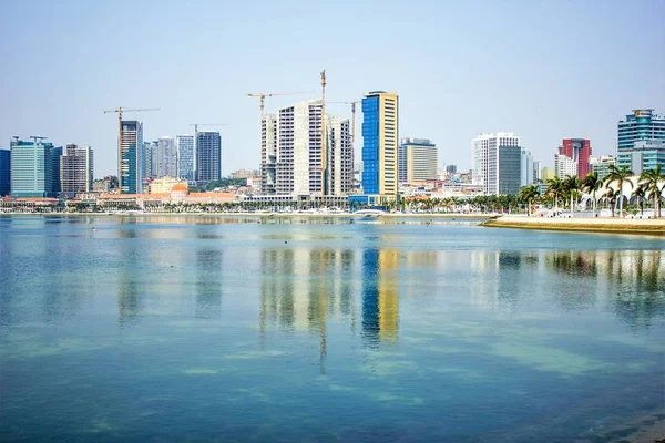 Reflexo Luanda Angola — Fotografia de Stock