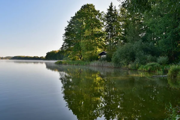 Tavak a vidéken, Kaclezsky Pond Dél-Csehország — Stock Fotó