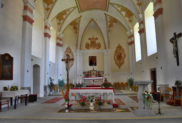 チェコ共和国聖石の雪の聖母の巡礼教会の中で — ストック写真