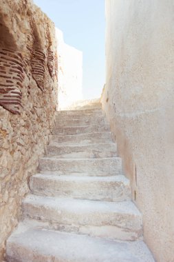 Ortigia, Syracuse, İtalya / Aralık 2018: Maniace kalede Syracuse (Castello Maniace)