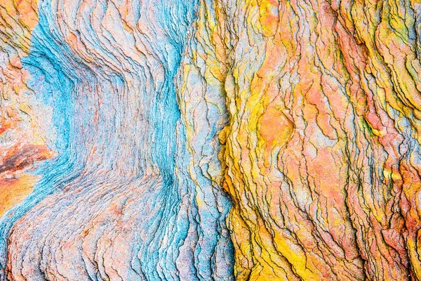 Coloridas rocas sedimentarias formadas por la acumulación de sedime —  Fotos de Stock