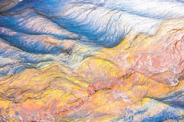 다채로운 모자이크 또는 암석 - 층이 쌓인 퇴적물 미네랄노출 — 스톡 사진