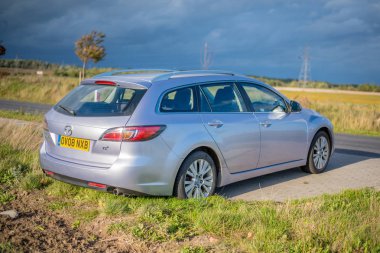 Eylül 2018, Ustka, Polonya: Mazda 6 Estate - 2008 model, Gh